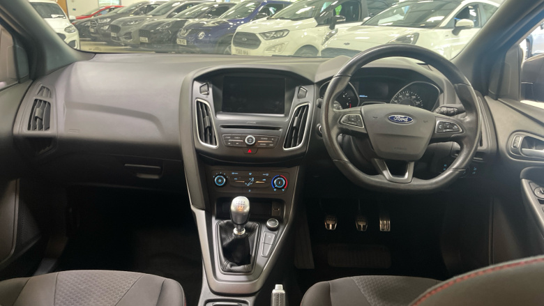 Ford Focus 1.5 TDCi 120 ST-Line 5dr Diesel Hatchback